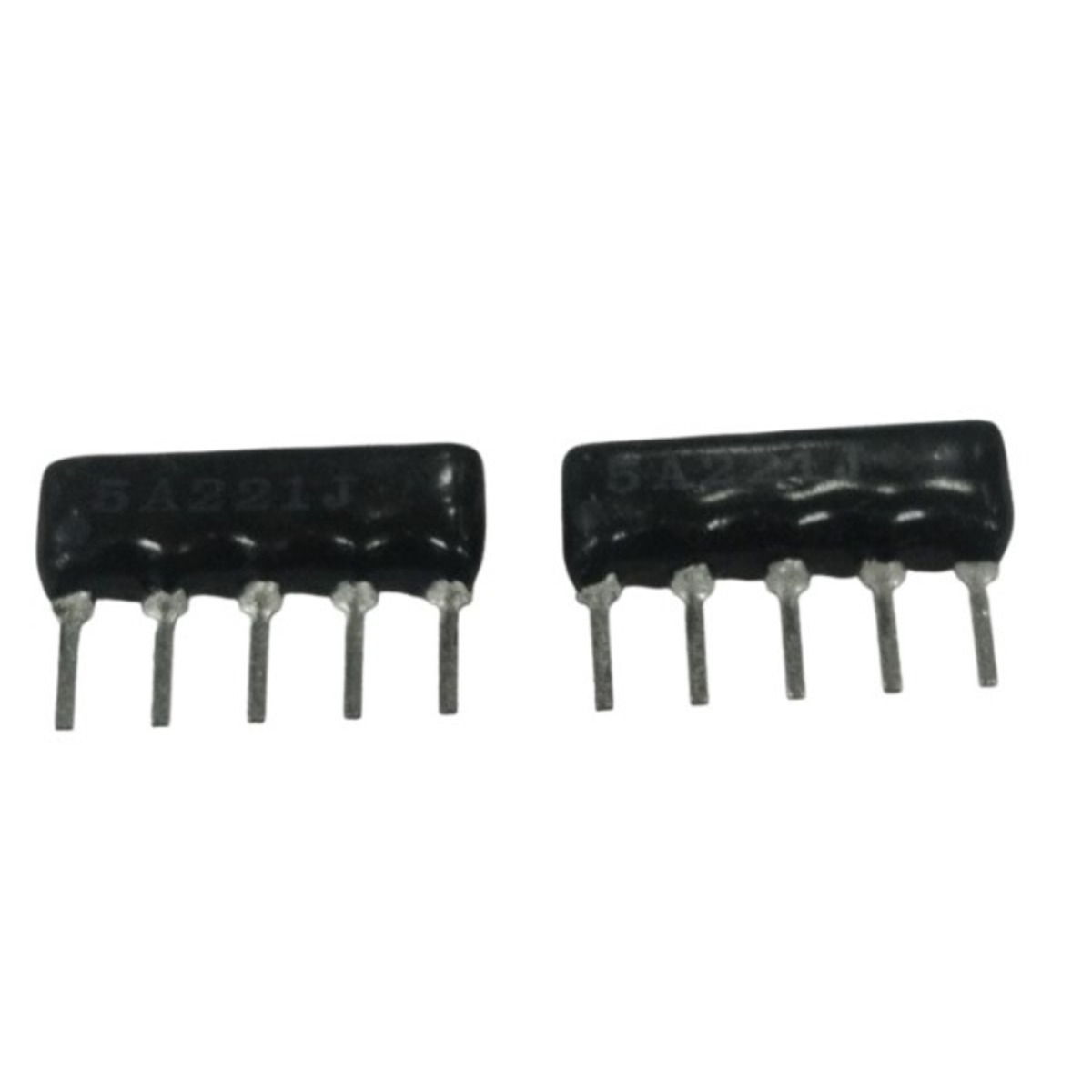 220 Ohm 5 Pin Resistor Network SIP (220E Single Inline Package Resistor Network) image 1