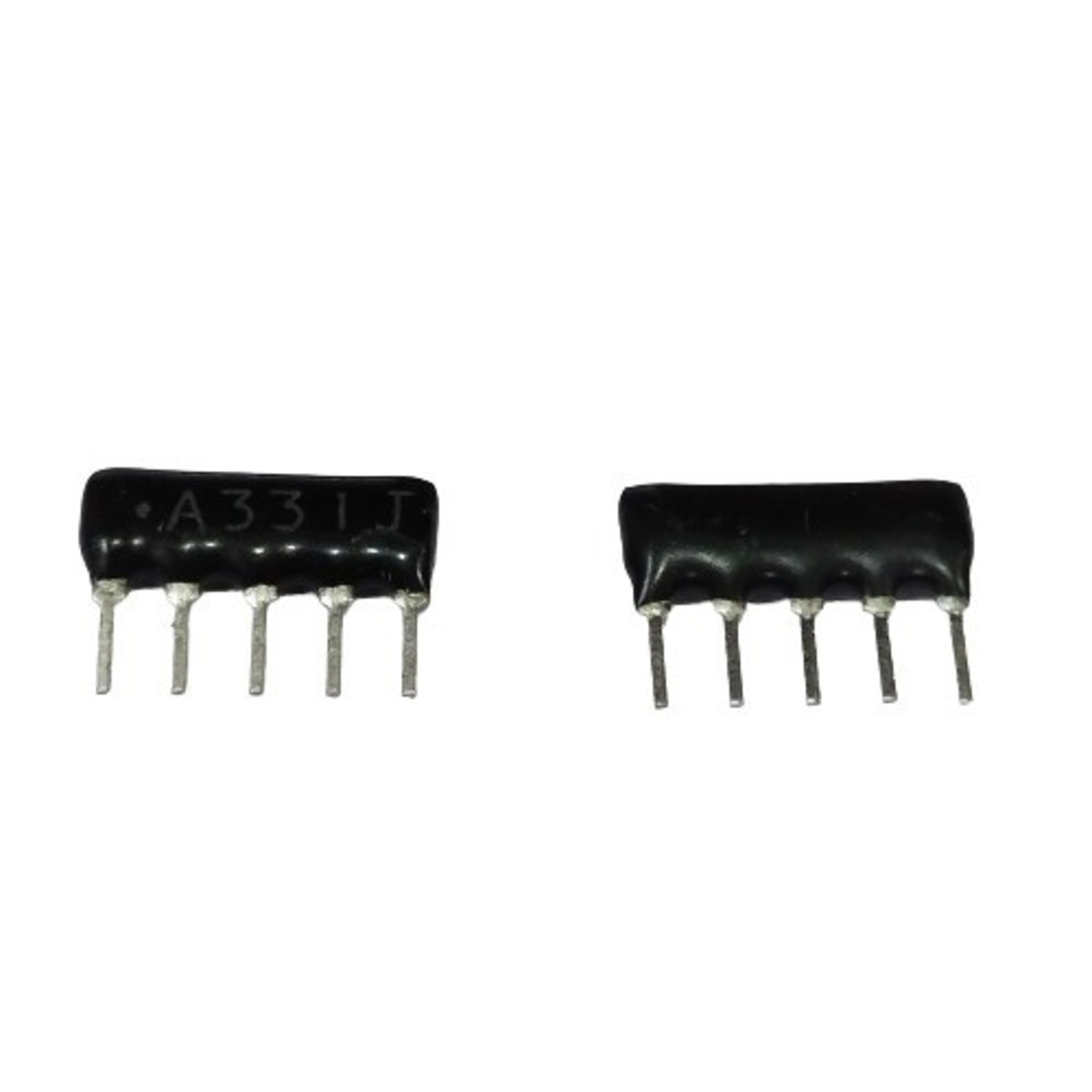 330 Ohm 5 Pin Resistor Network SIP (330E Single Inline Package Resistor Network) image 1