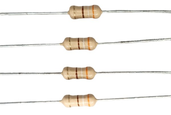 390E 1W 5% Carbon Film Resistor     image 1