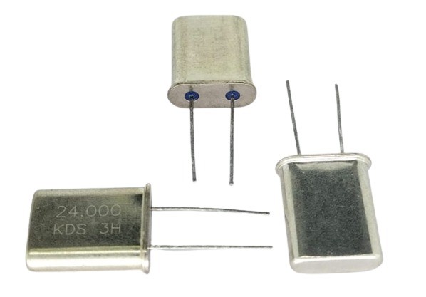 24MHz Crystal Full Size HC-49/U Quartz Crystal Resonator (24MHz Crystal Oscillator) image 1