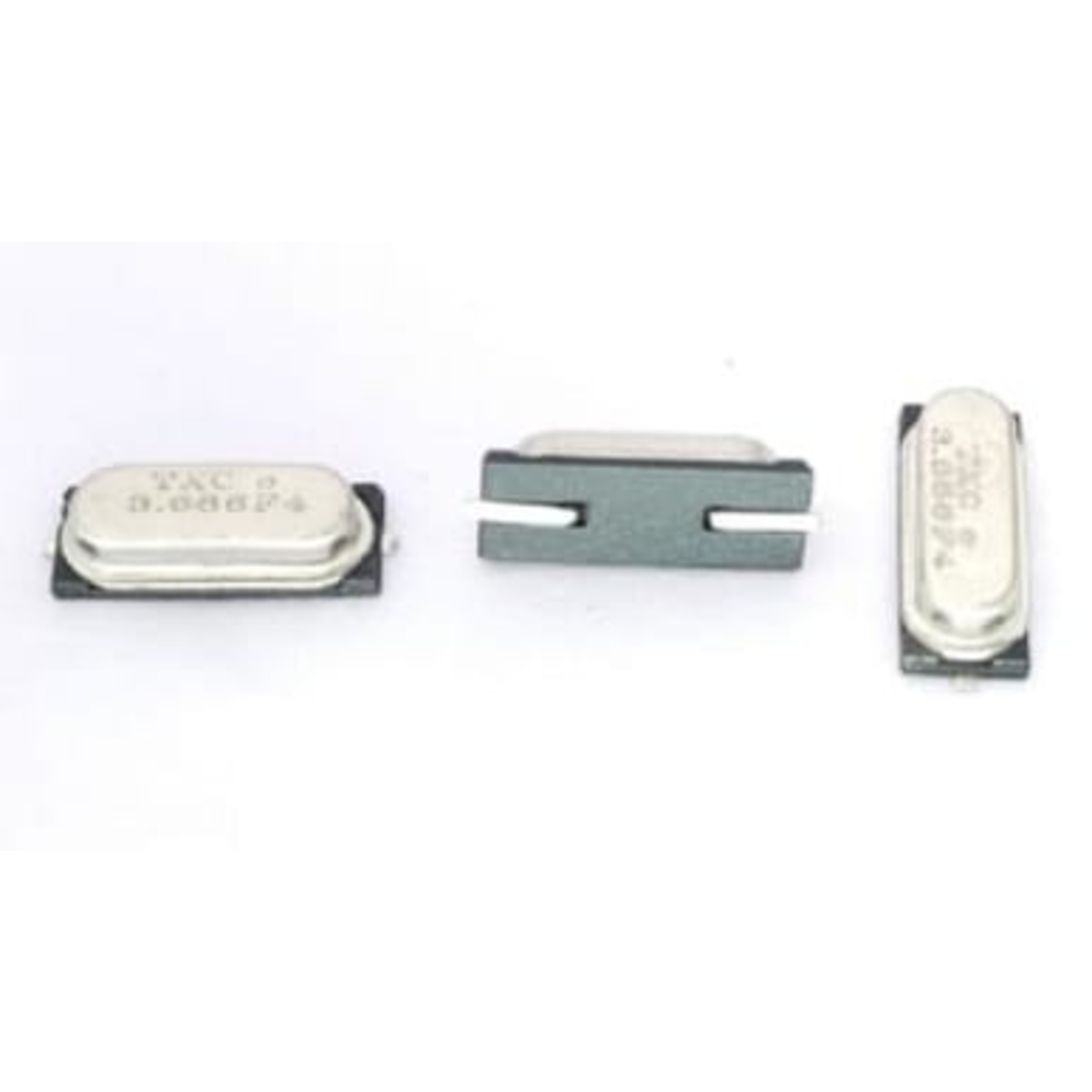 3.6864MHz SMD Crystal HC-49/US Quartz Crystal Oscillator (3.6864MHz Crystal Resonator) image 1