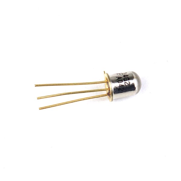 L14G2 Phototransistor 940nm TO18 (L14G2 IR Phototransistor) image 1